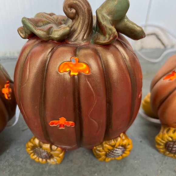 vintage Halloween light up train ghosts, cats, pumpkins sunflowers 3 piece set - Picture 12 of 16